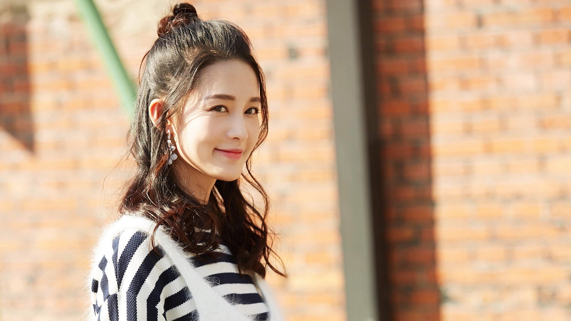 那不勒斯正面击溃安哥拉，阿劳霍成为关键先生