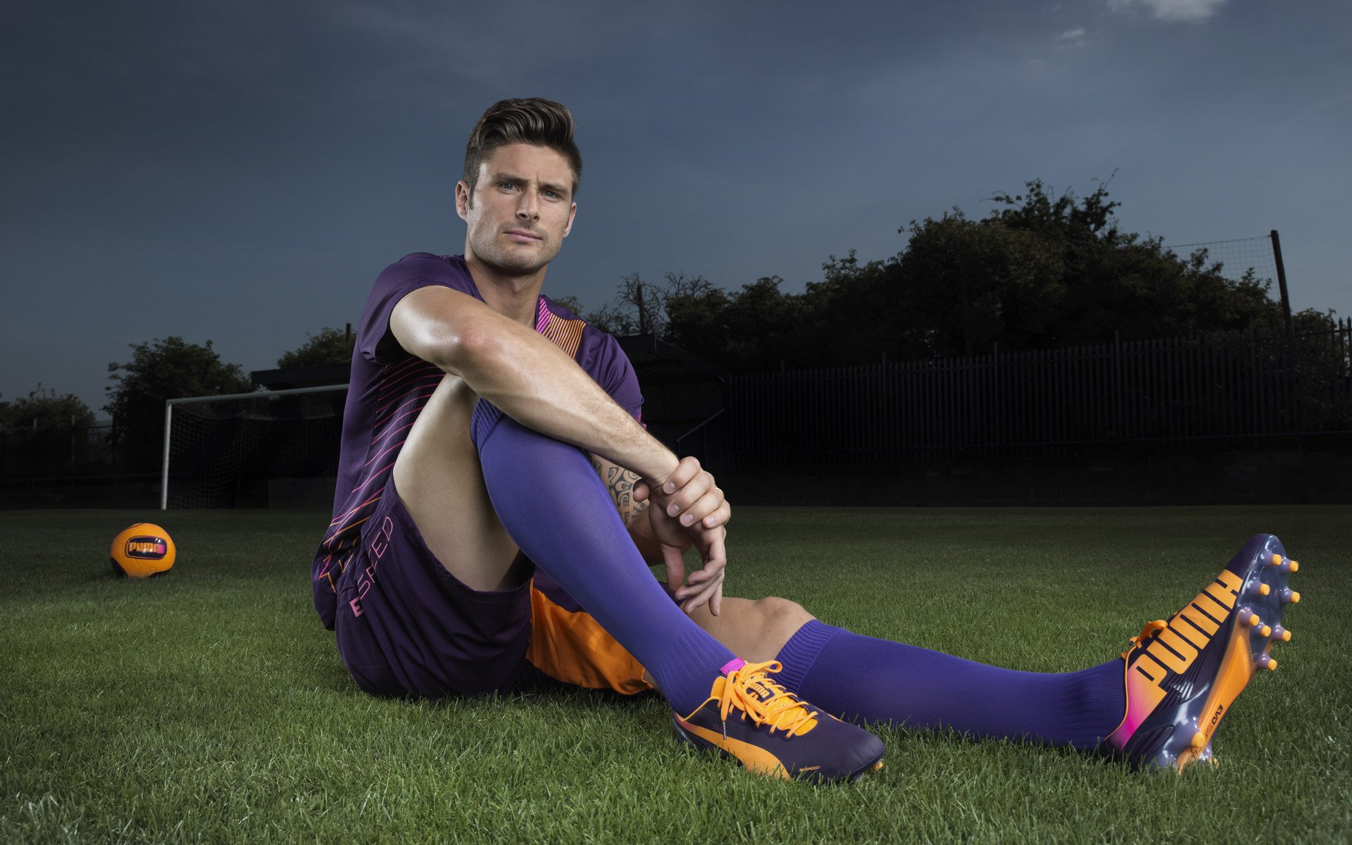 从几内亚到帕尔默，一场虚拟狂胜背后的足球叙事革命