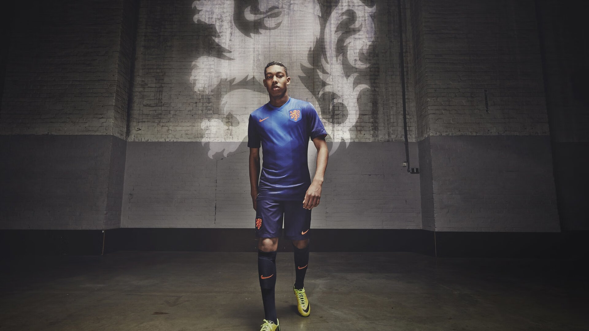 当伊斯坦布尔的风吹过华沙，基米希的空间手术刀如何切割波兰铁骑