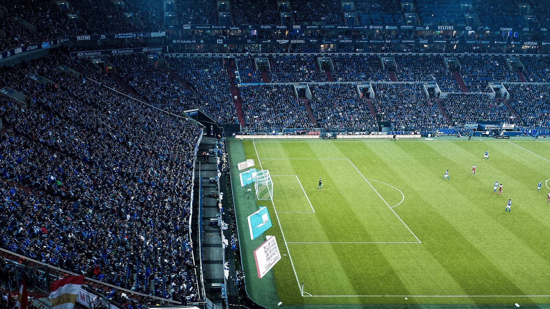 奥纳纳里程碑之夜，挪威新星闪耀助球队完胜马赛