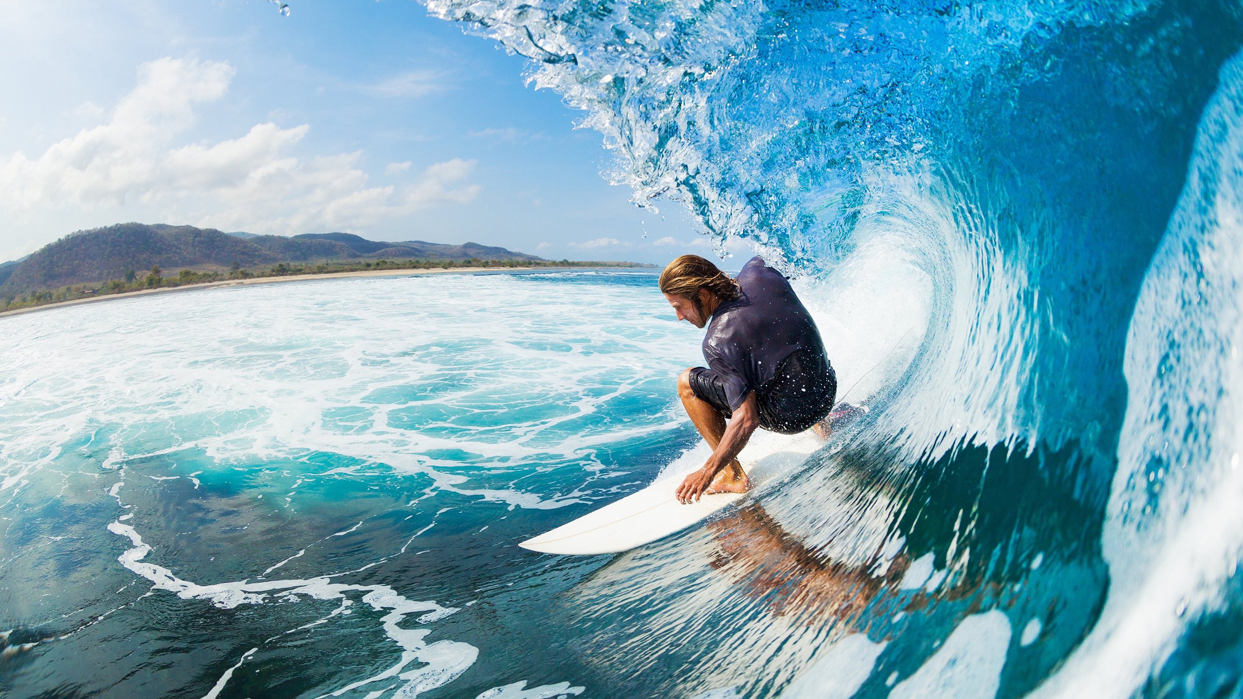 太阳险胜四川队，库里关键制胜